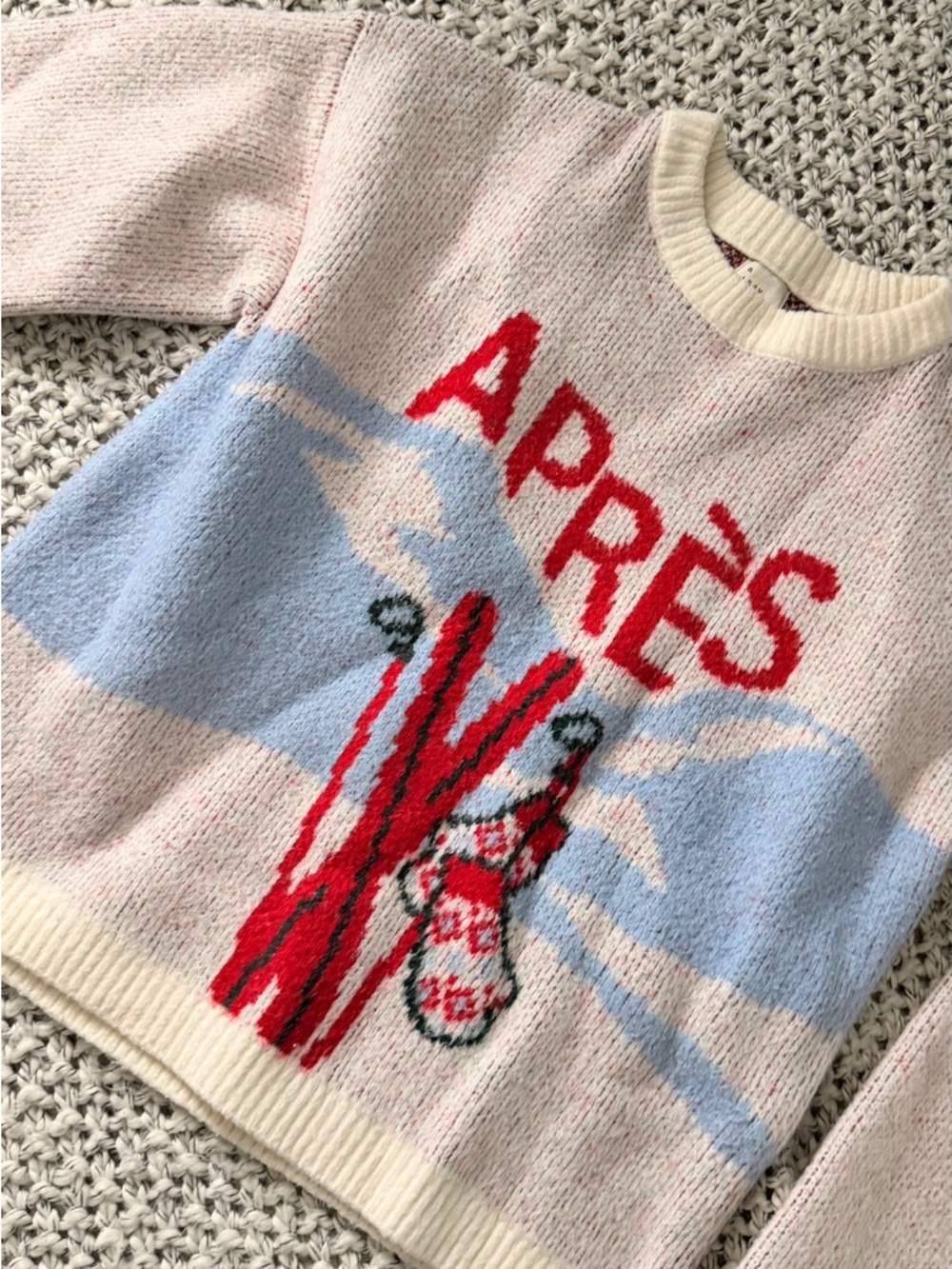 Apres sweater